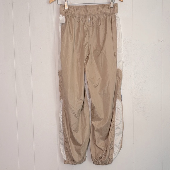 FP Movement by Free People In The Stars Pants - Picture 15 of 17